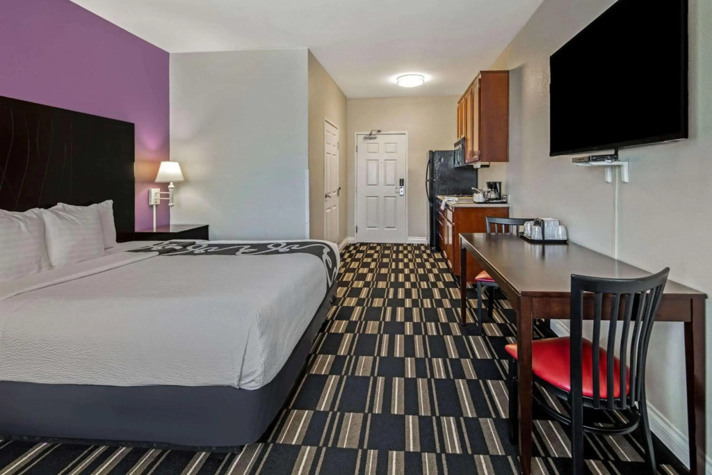 The Hotel Oceanside