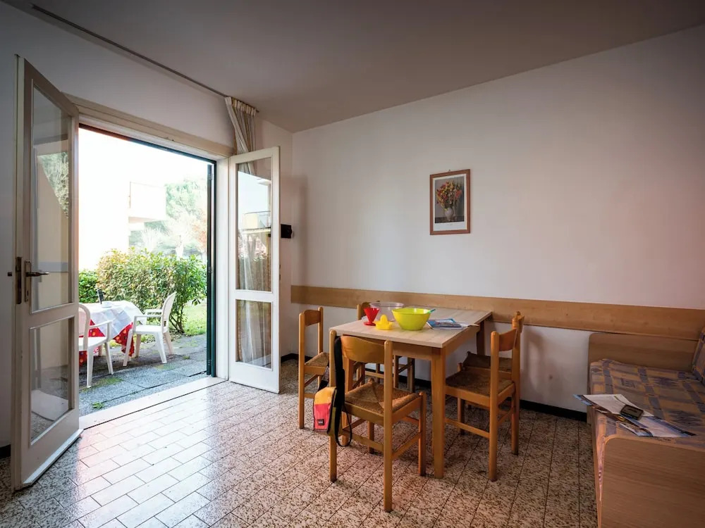 Relaxing Townhouse With Pool Access in Bibione