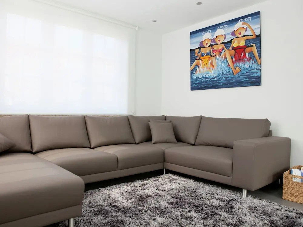 Fabulous Luxury Villa With Spacious Garden in Nieuwpoort