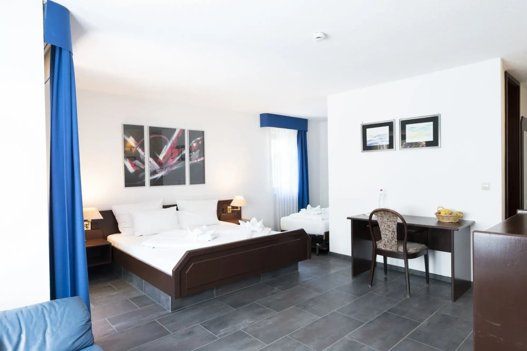 Hotel Astoria am Urachplatz