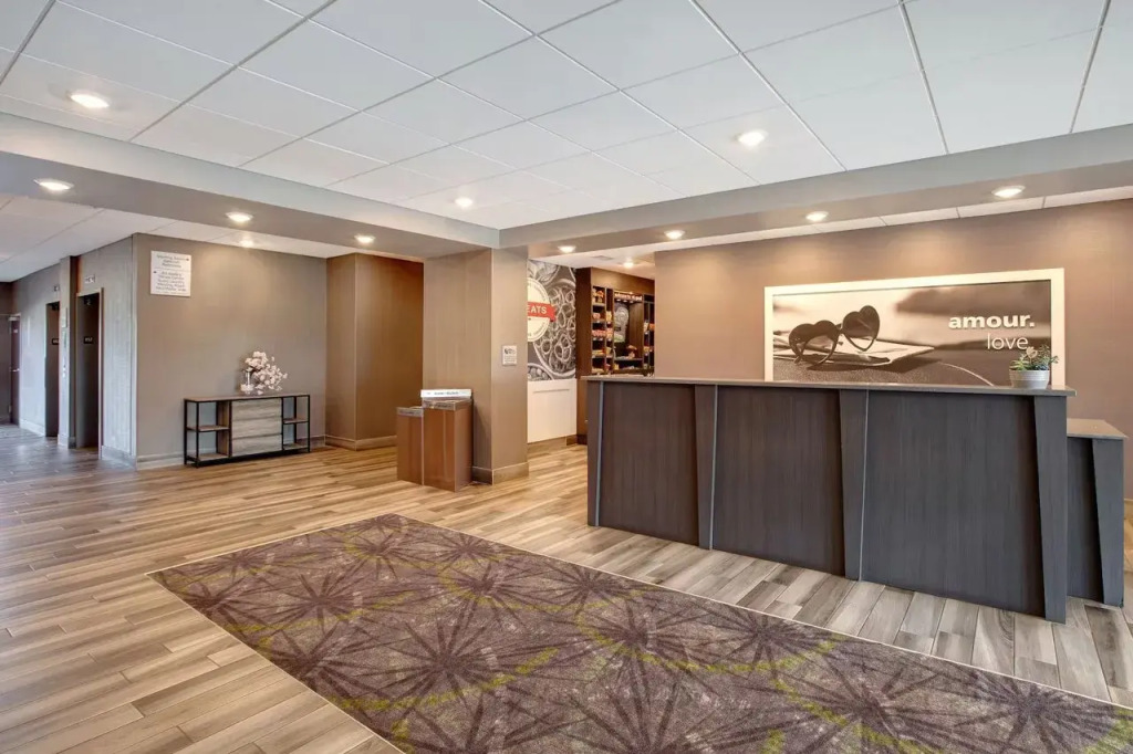 Ramada by Wyndham - St Paul