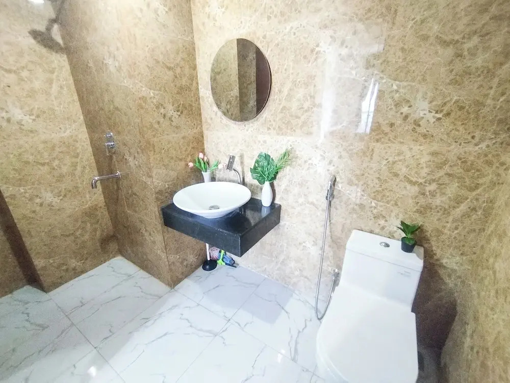 Simple 1Br Near Mall At Grand Sungkono Lagoon Apartment