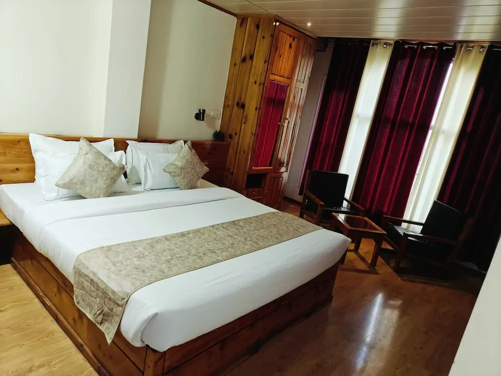 Hotel Savi Shallidrishya