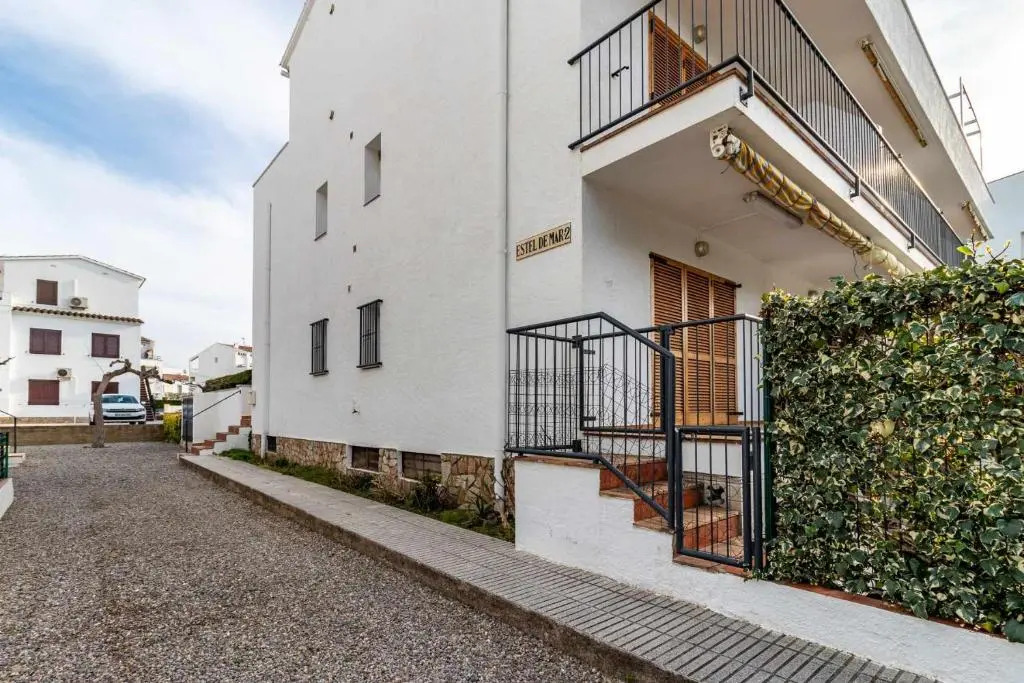 SANT CARLES 25 apartamento zona residencial con terraza