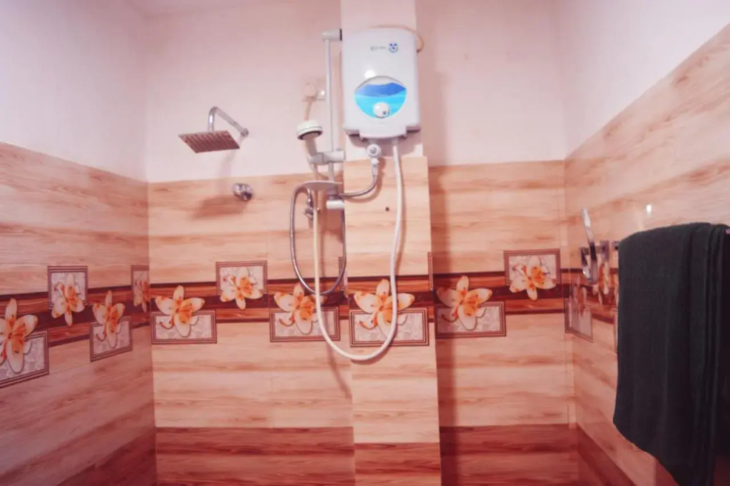 Subash Hotel