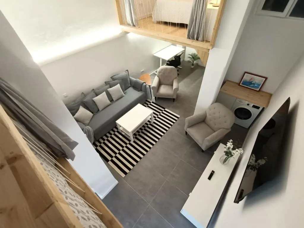New & Modern Studio Loft
