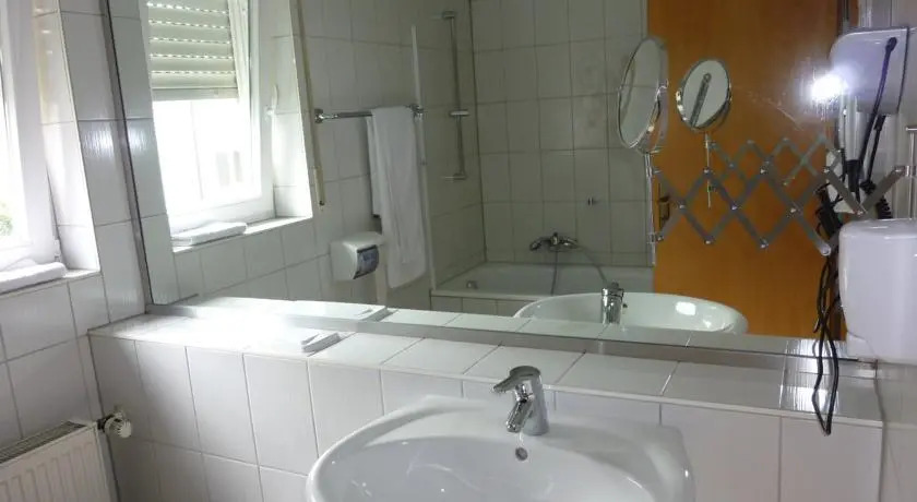 Hotel Pension Kaempfelbach