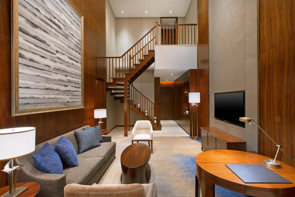 Sheraton Zhanjiang Hotel