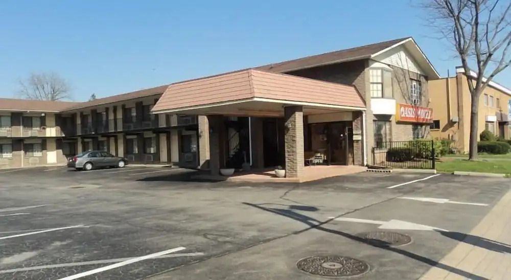 Oasis Motel by The Falls