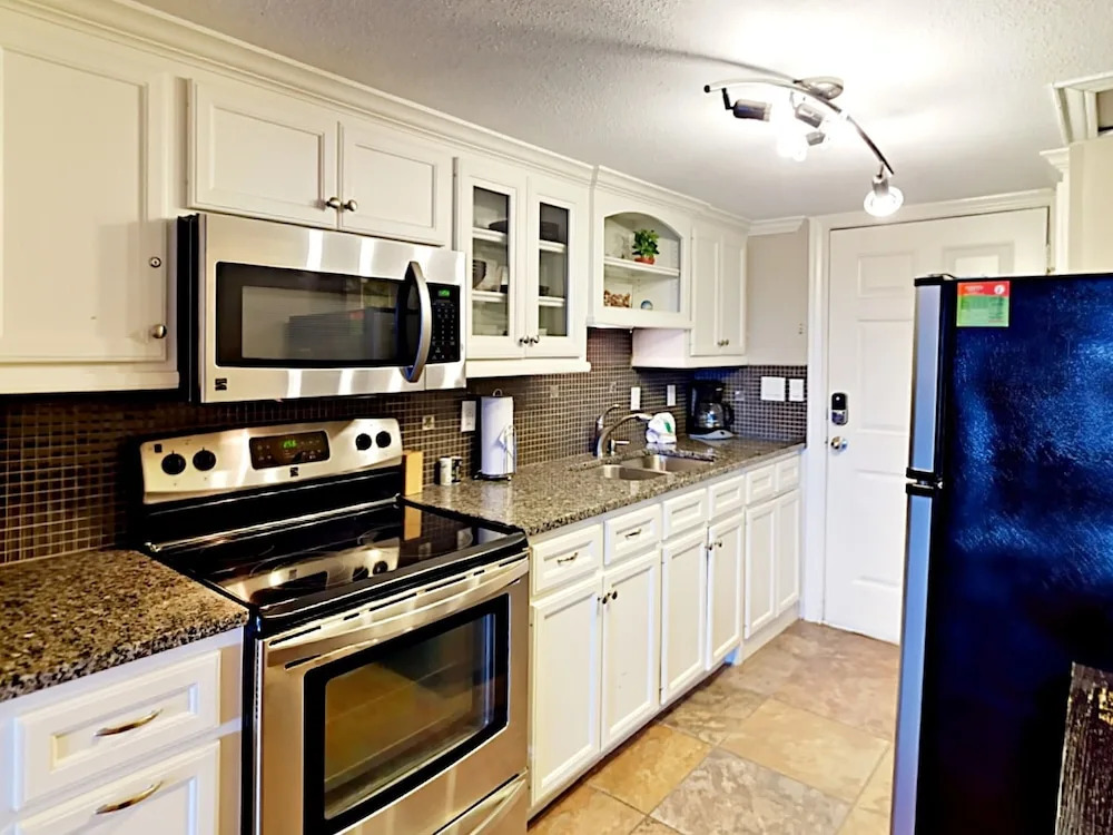 142 Sea Breeze - One Bedroom Condo