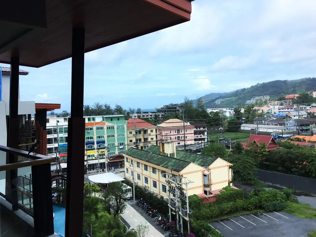 The Lunar Patong