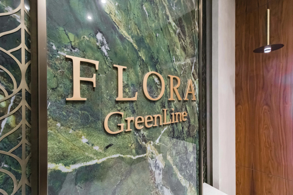 Апартаменты 1 комнатная Люкс в ЖК Greenline Flora 18