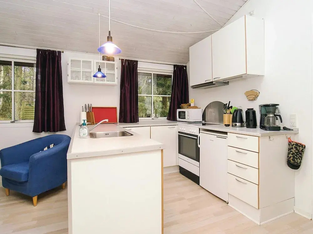 Idyllic Holiday Home in Store Fuglede near Forest