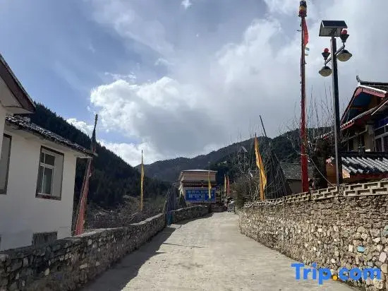 Songpan Ruokencang Chinese Inn