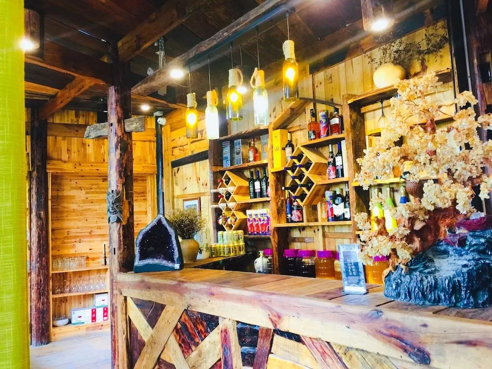 Dielianhua Cowherd Inn Zhangjiajie