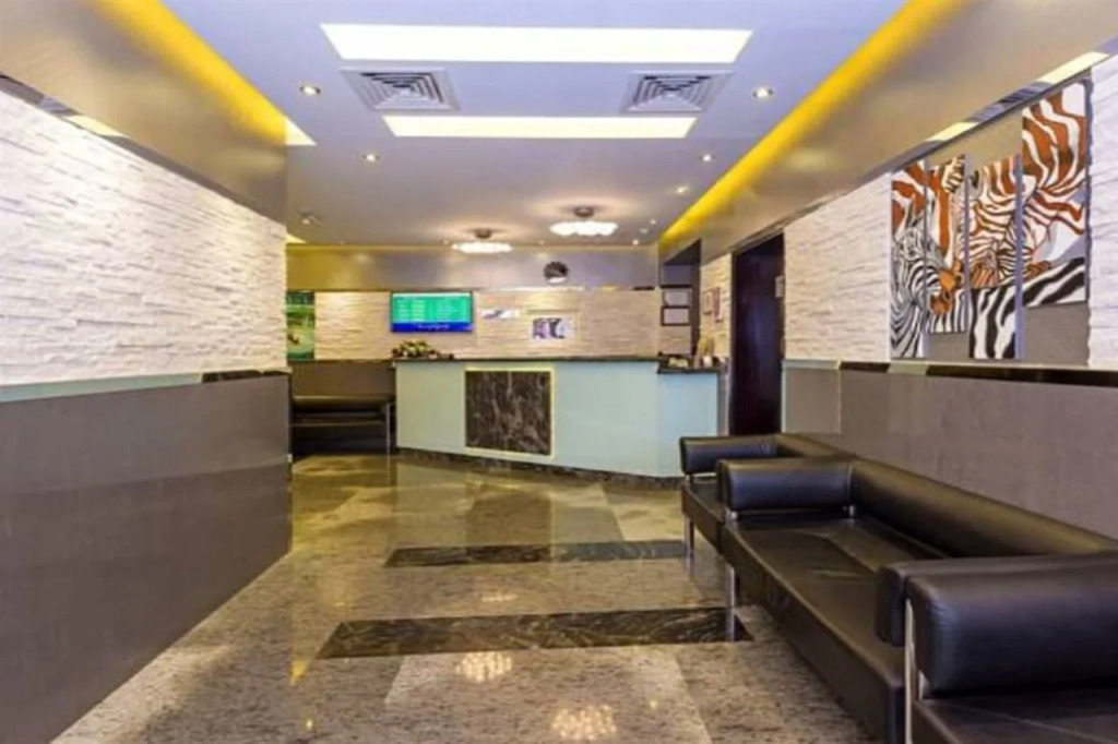Wave International Hotel
