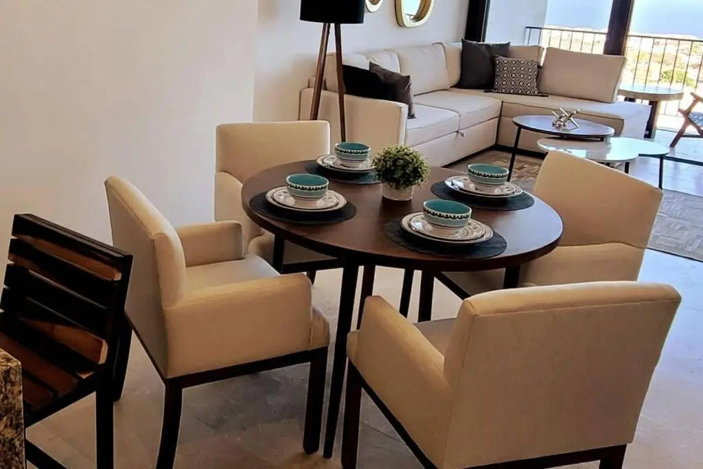 Beautiful Home & Office with arch view! Solaria G 304