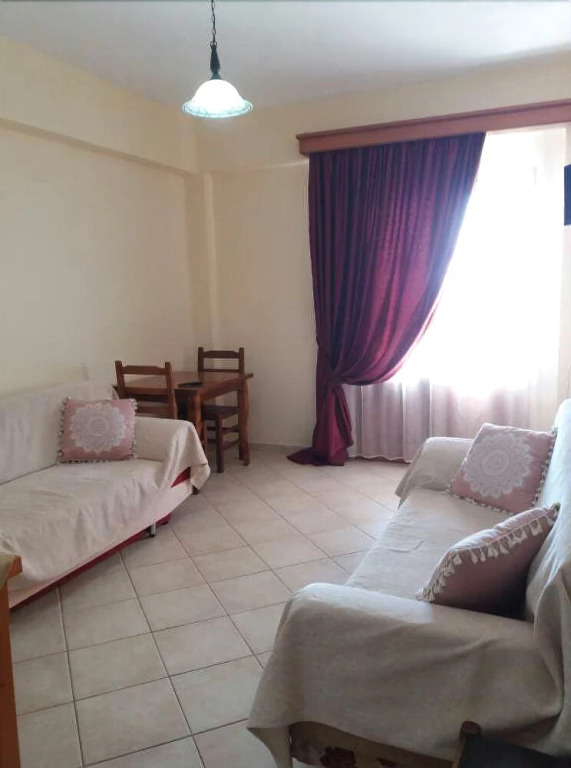 Apart-Hotel Llazari
