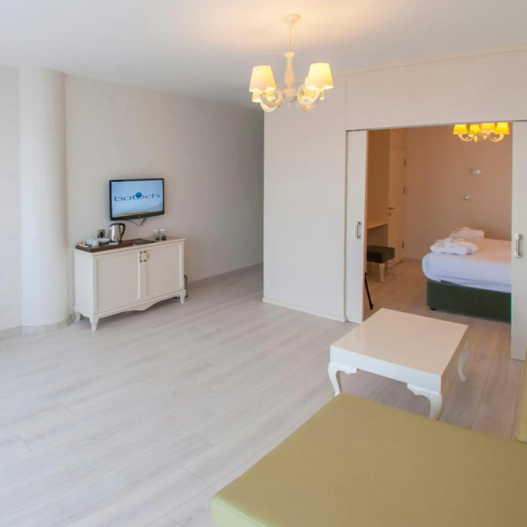 Motali Life Hotel