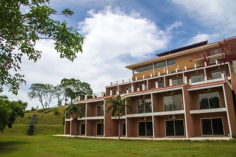 Dunama Ocean View Hotel