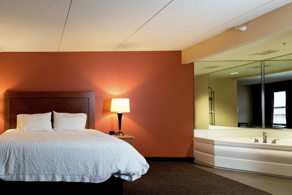 Hampton Inn Muskegon