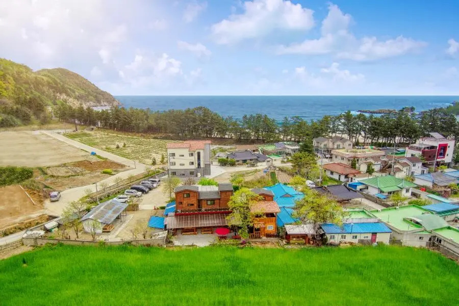 Samcheok Badapoongkyeong Pension
