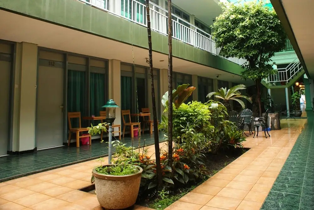Hotel Trio