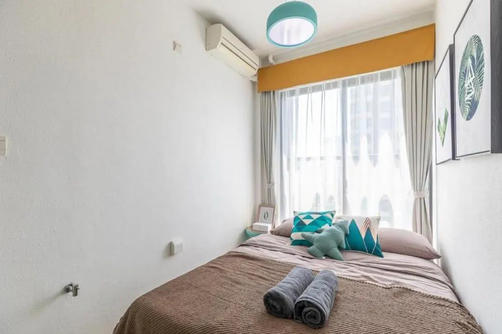 Locals Boutique Apartment Huafa Plaza 14