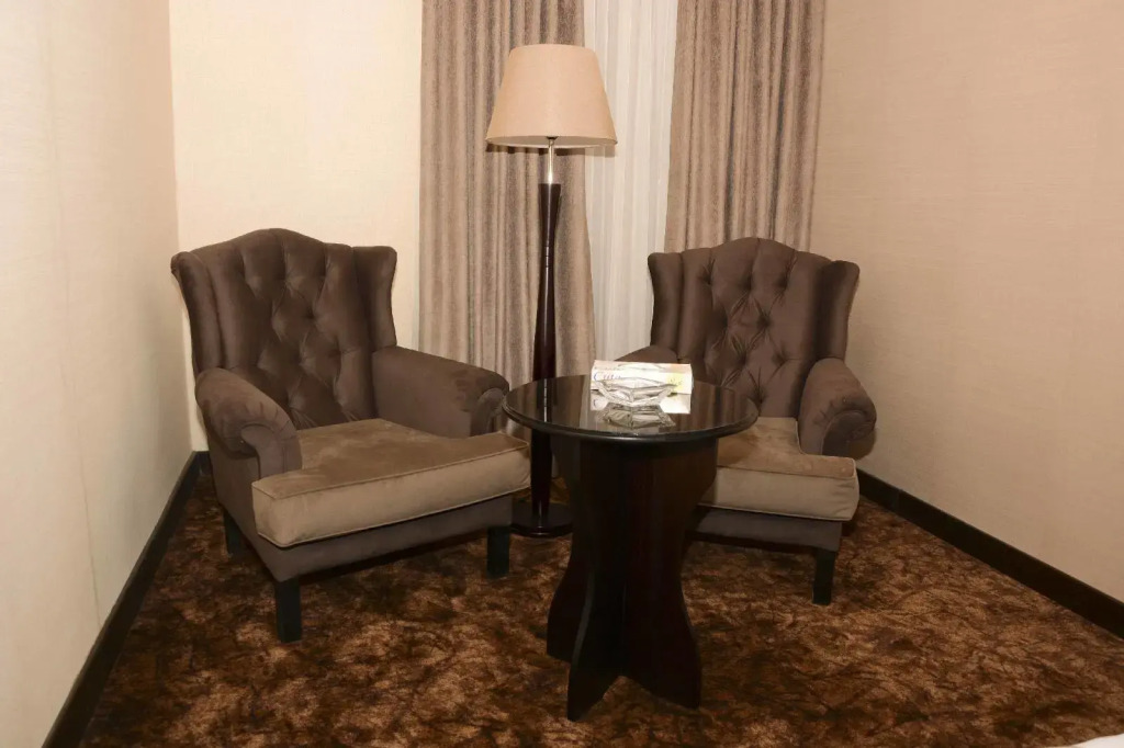 Rojina Hotel