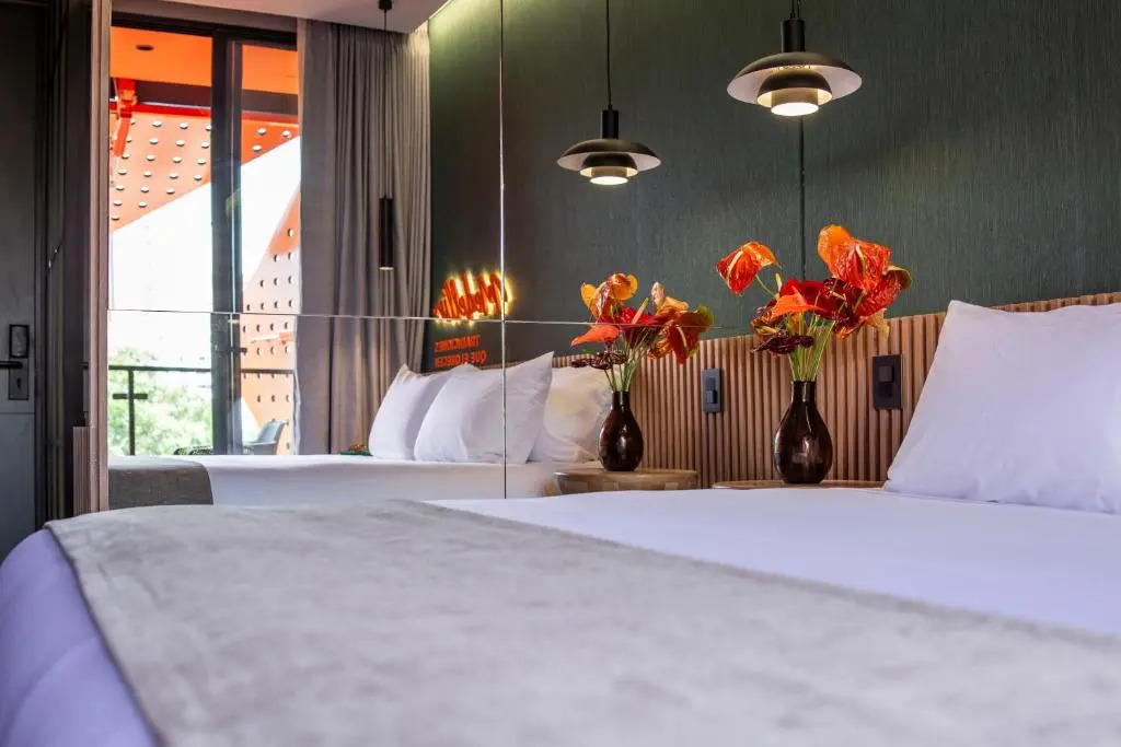 Calle Flora Hotel by Jalo
