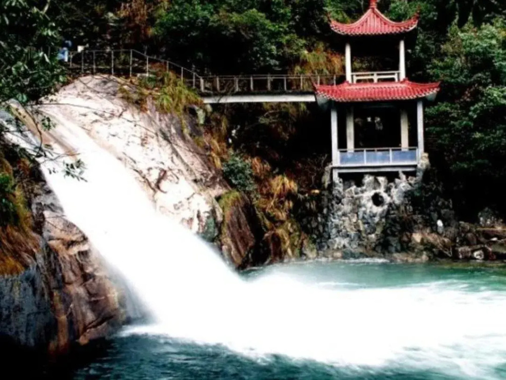 Huangshan Feicuiju Inn