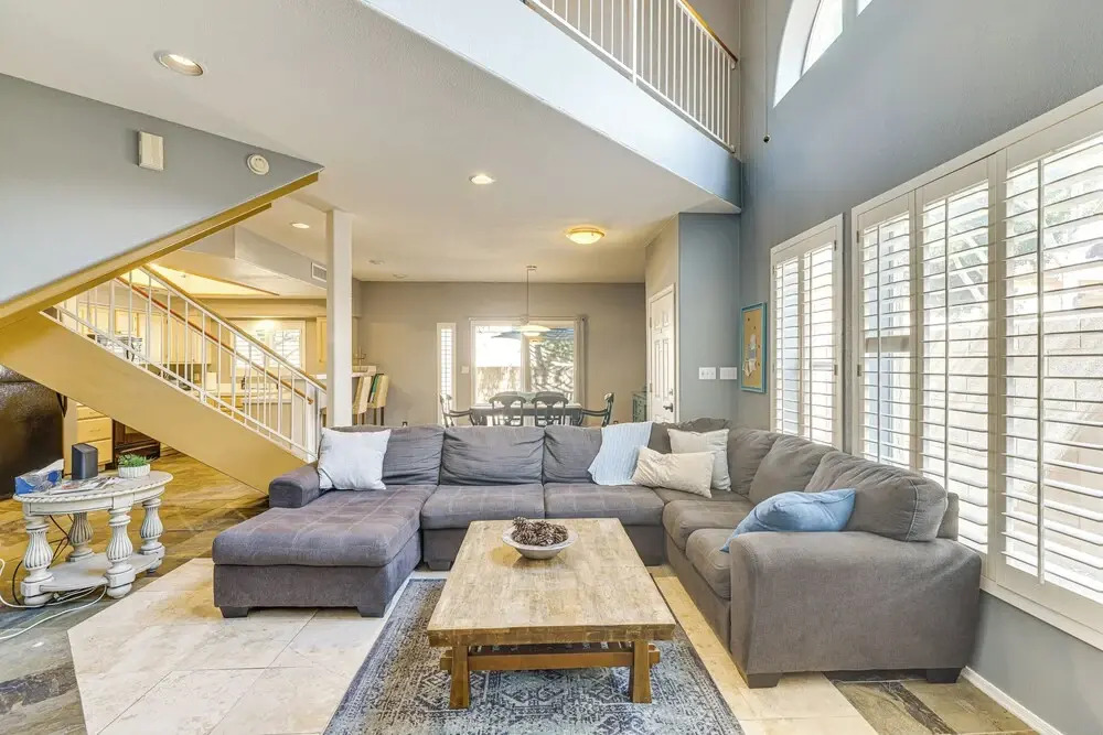 Hike & Golf! Townhouse w/ Resort Perks in PHX