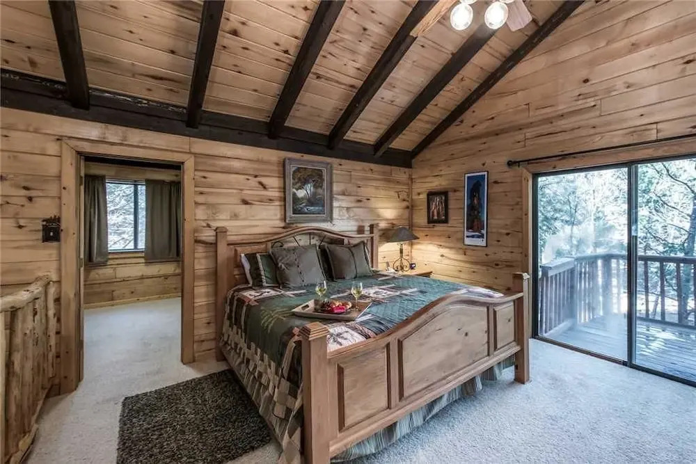 Antler Mountain Lodge - Four Bedroom Cabin