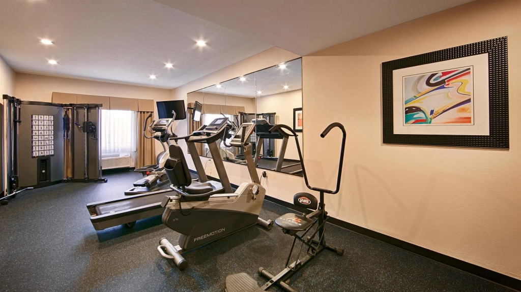 Best Western Plus - Wendover Inn