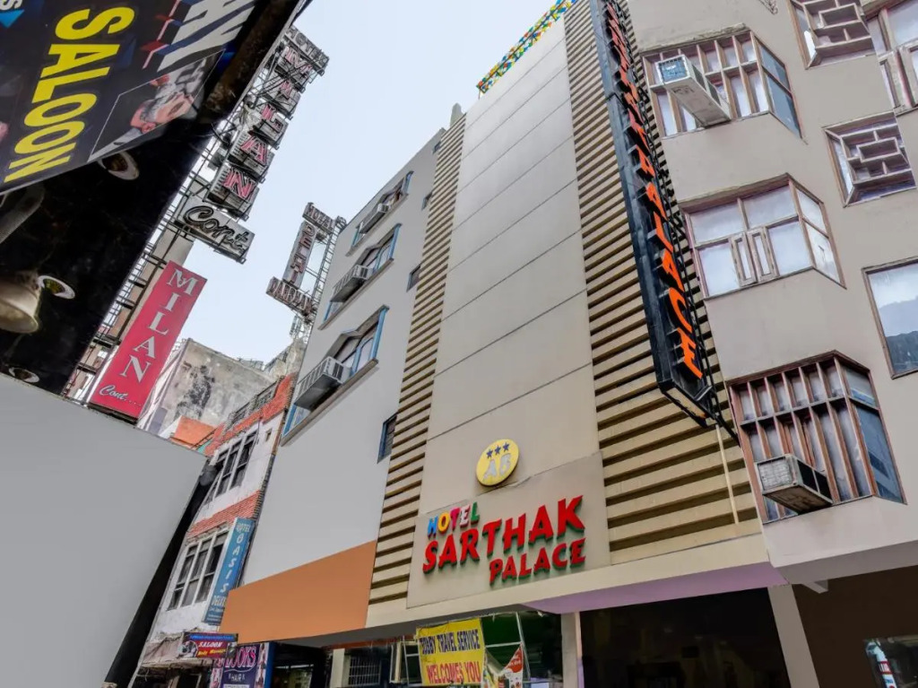 Hotel Sarthak Palace near Karol Bagh Metro station New Delhi
