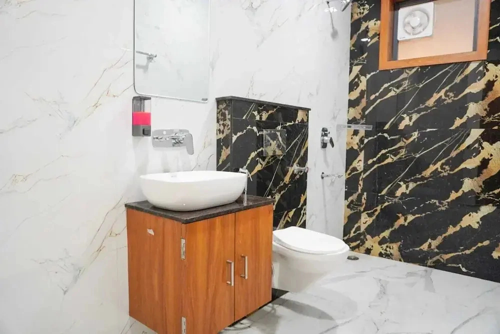 Goyal Hoteliers - Hotel Vasudha