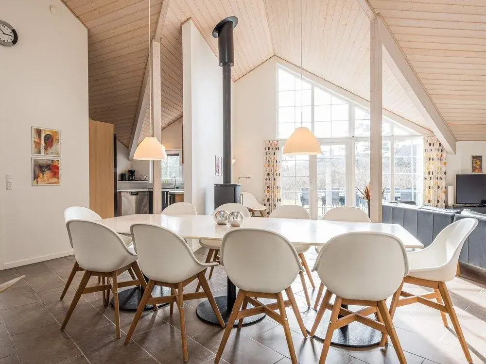 14 person holiday home in Blåvand