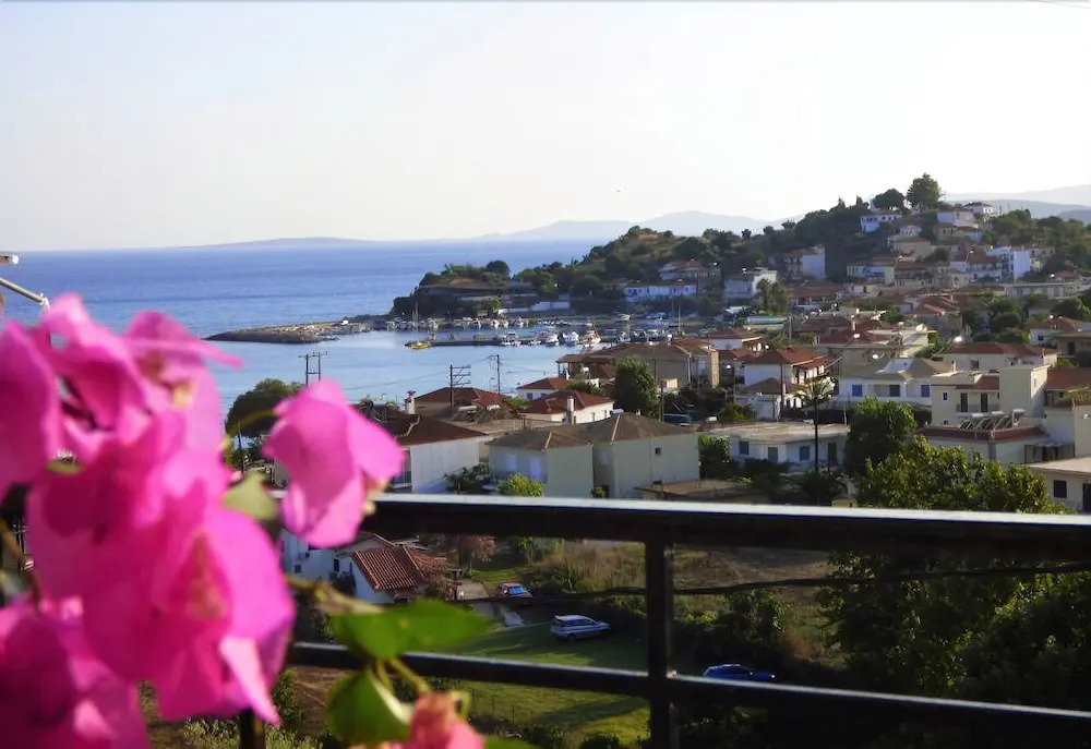 Amazing seaview studio close to the beach