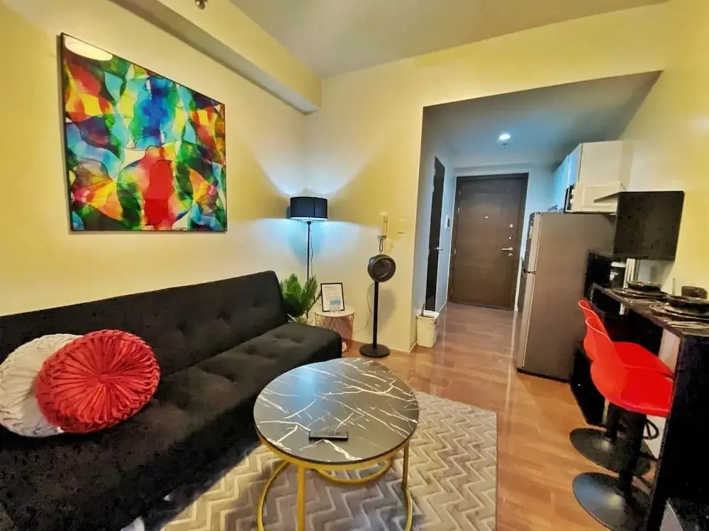 AIR Residences Makati Holiday Home