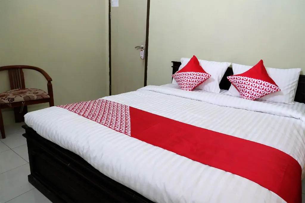 RedDoorz Syariah near Universitas Batanghari Jambi