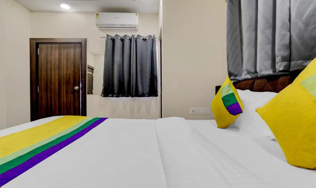 Hotel Anand Shree Near Airport,Indore