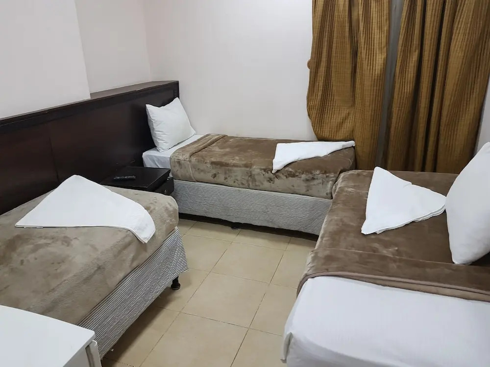 Al Manar Hotel