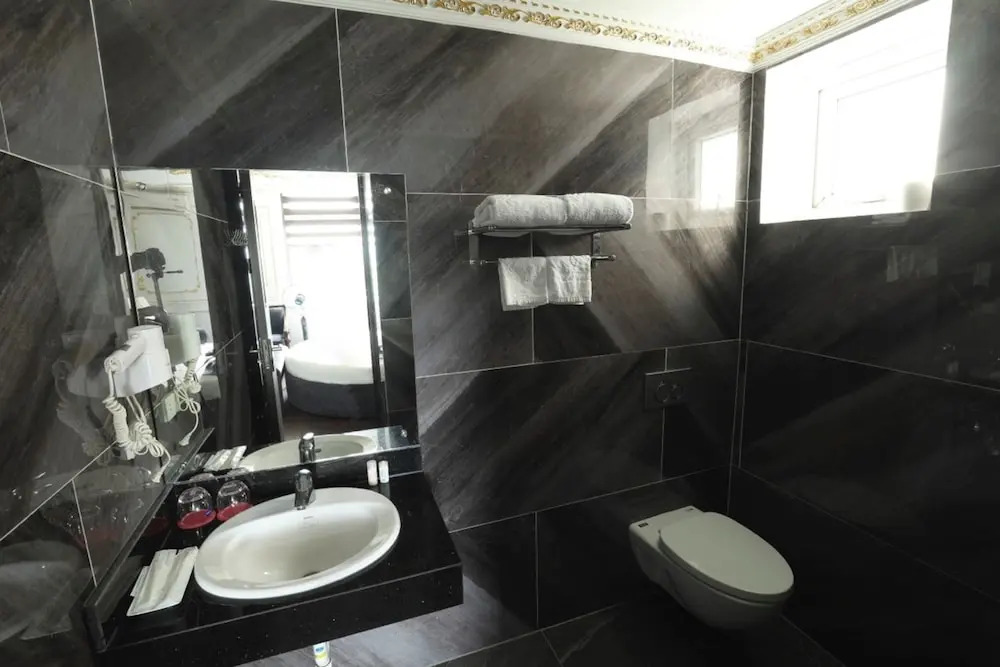 Hoàng Gia Xa La Boutique Hotel