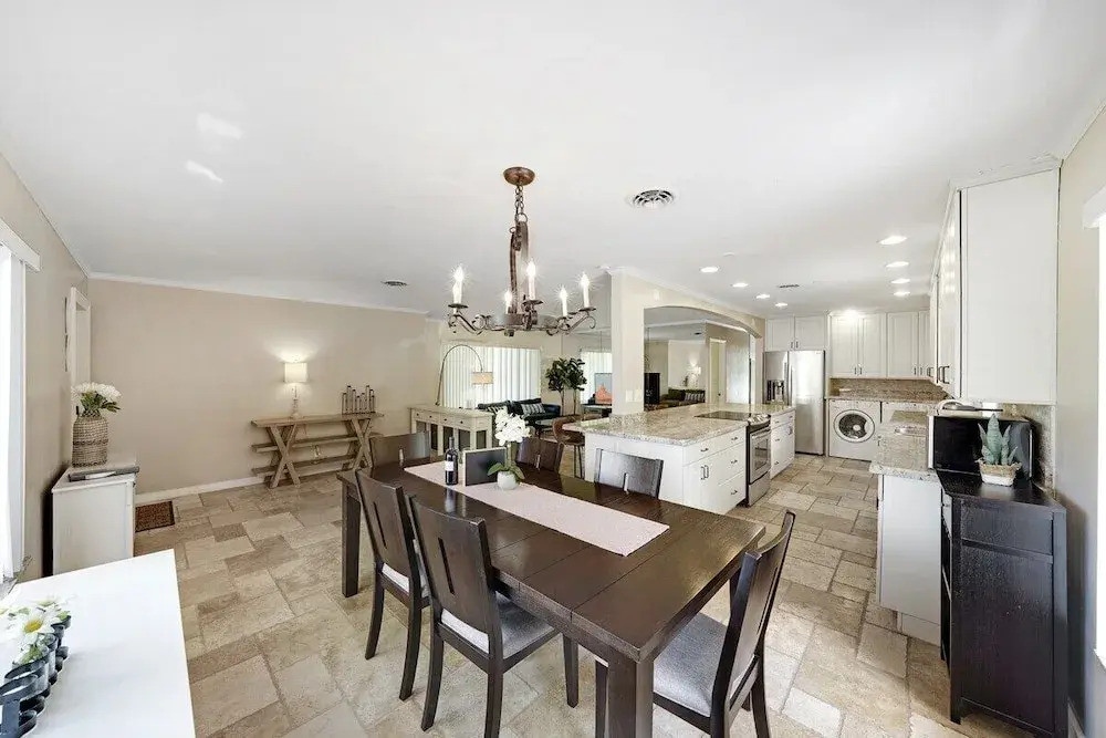 332 Wilton Manors in Wilton Manors