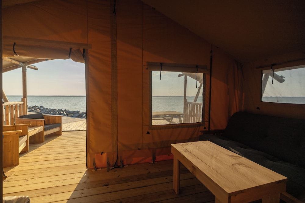 Chincoteague Bay RV Resort & Cottages