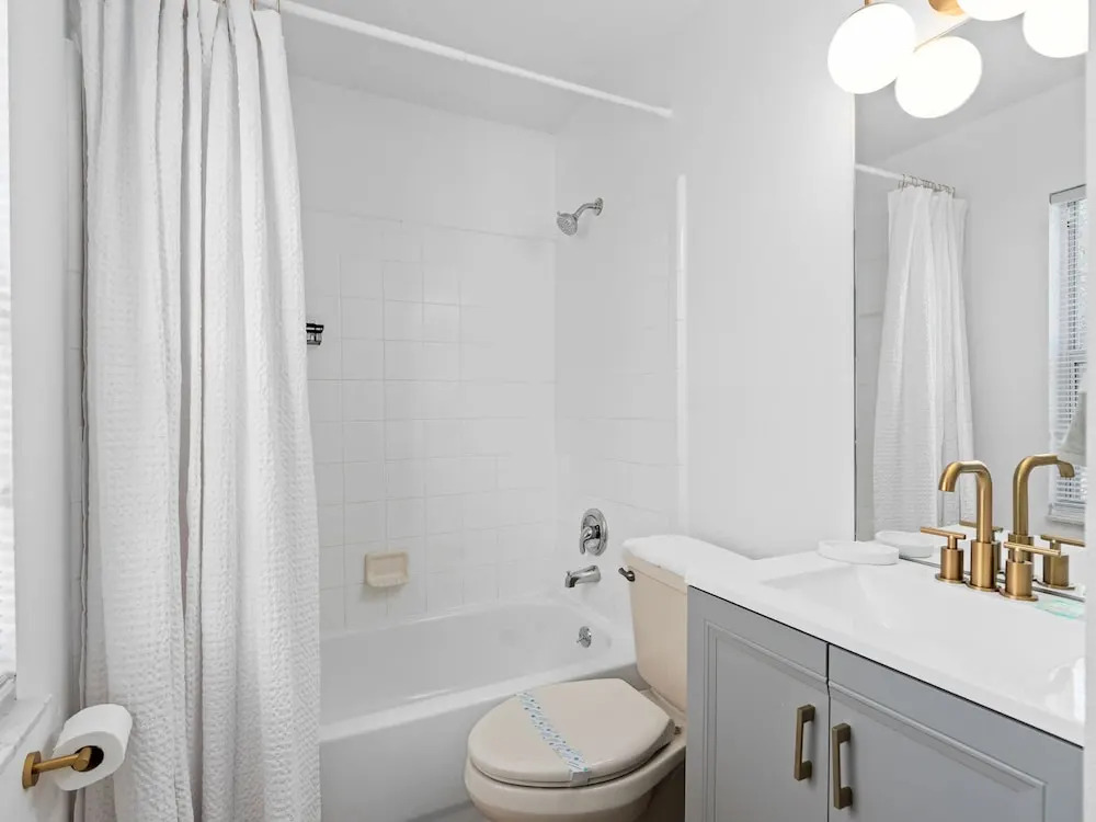 Super Boho- At Lake Toho s Water Sleeps 6