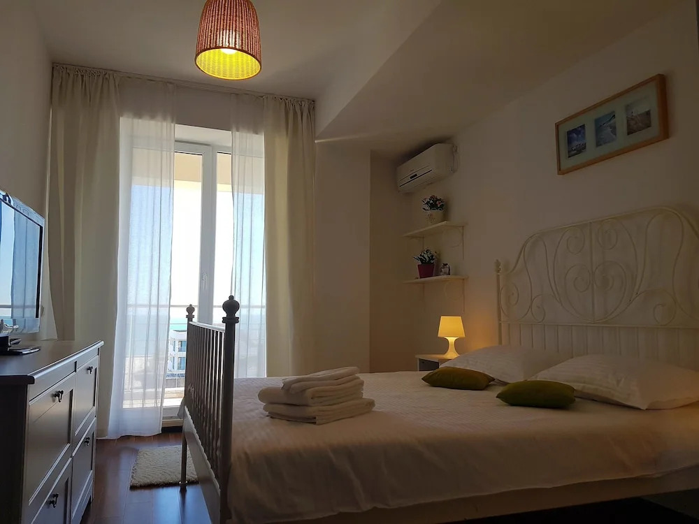 Mamaia Summerland MRS