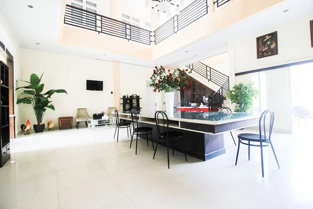Tiaz Homestay by OYO Rooms