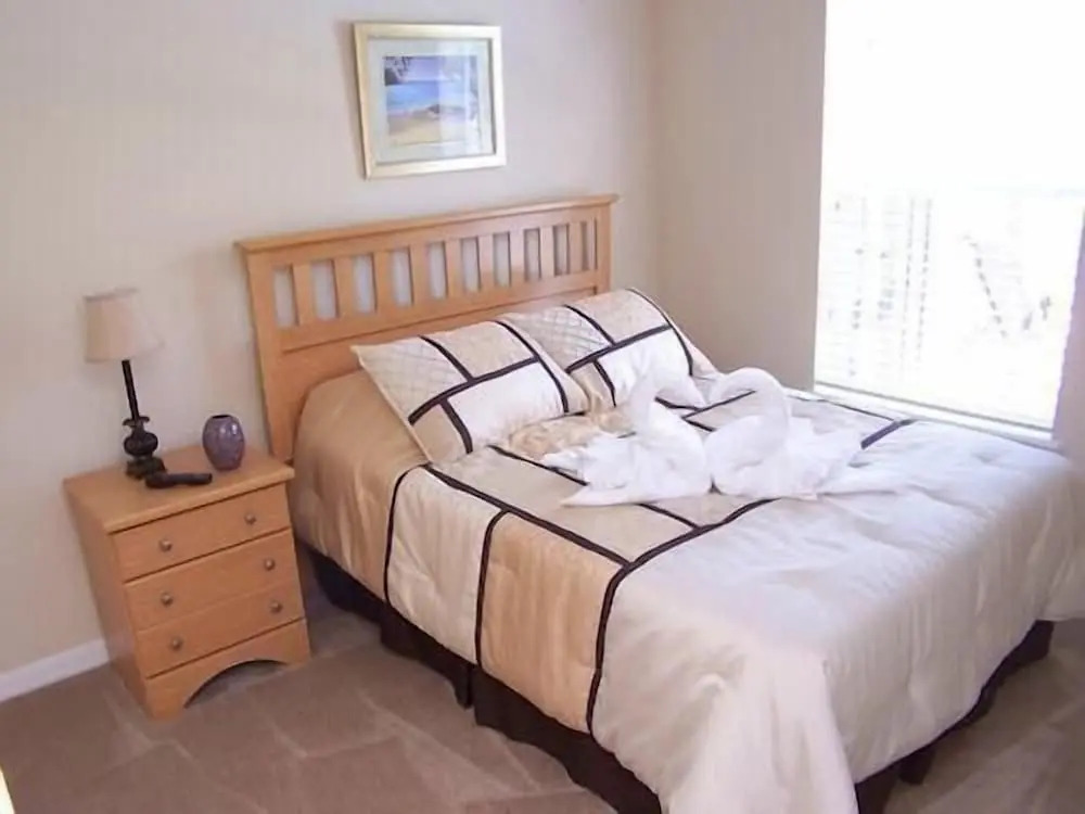 2005 Sandy Ridge House 5 Bedroom by Florida Star