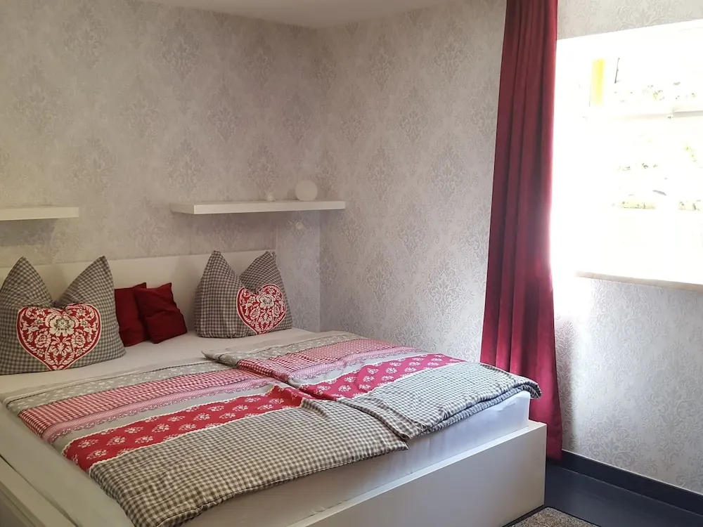 Charming holiday home with natural garden in Kaltennordheim-Thuringia
